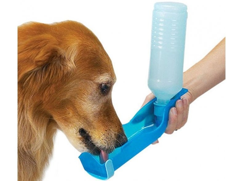 Прогулочная поилка для собак Pet Feeding Bottle, 250 мл :: Товары для дома