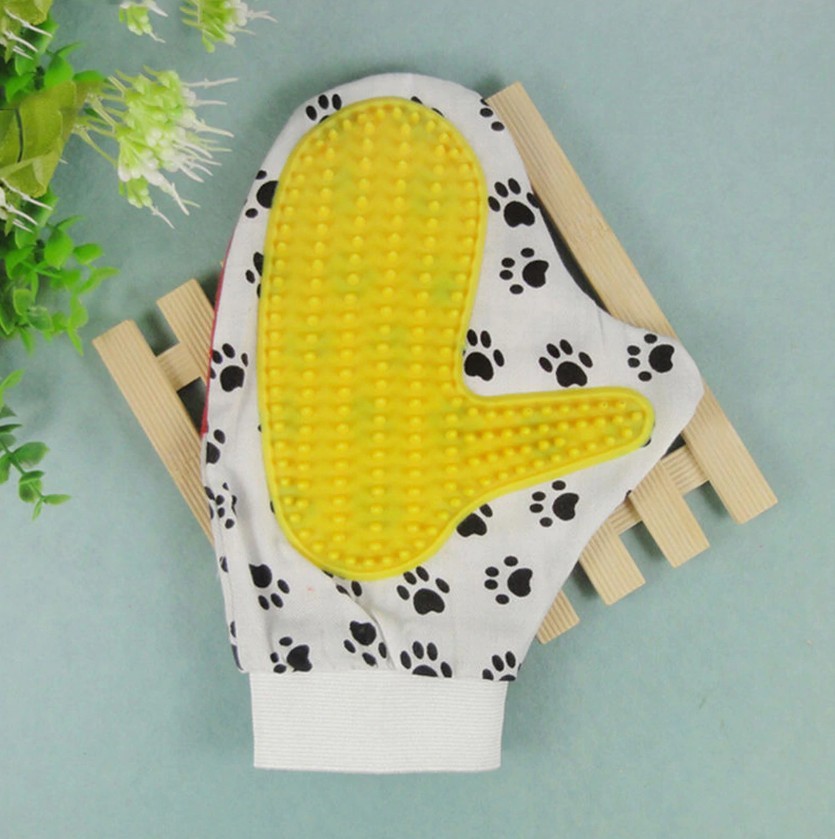 Двусторонняя рукавица для вычёсывания шерсти животных Pet Toy :: Товары для дома