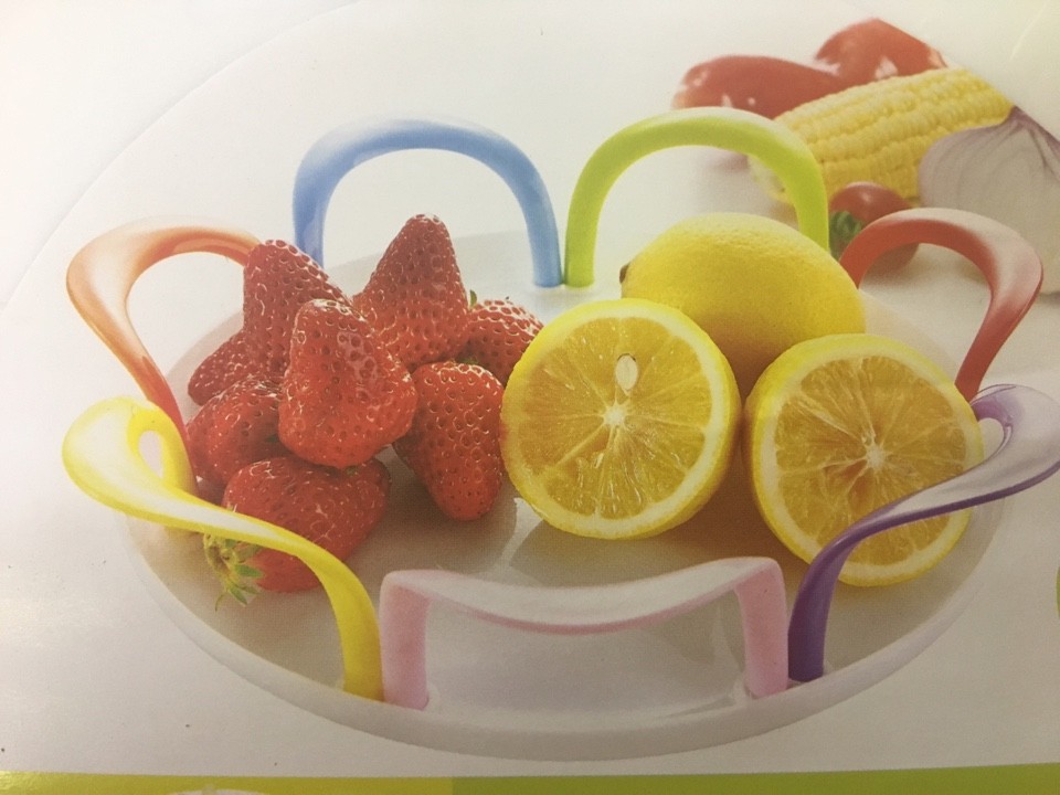 Оригинальная тарелка для фруктов с ручками-лепестками :: Товары для дома