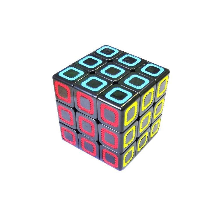 66743