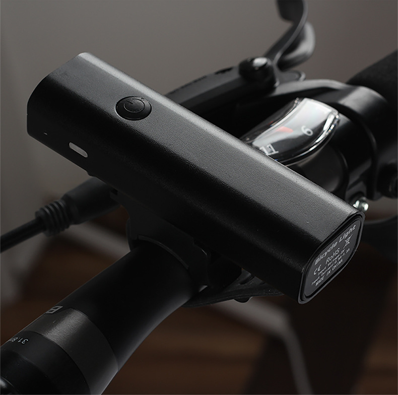 9590413394_870824421