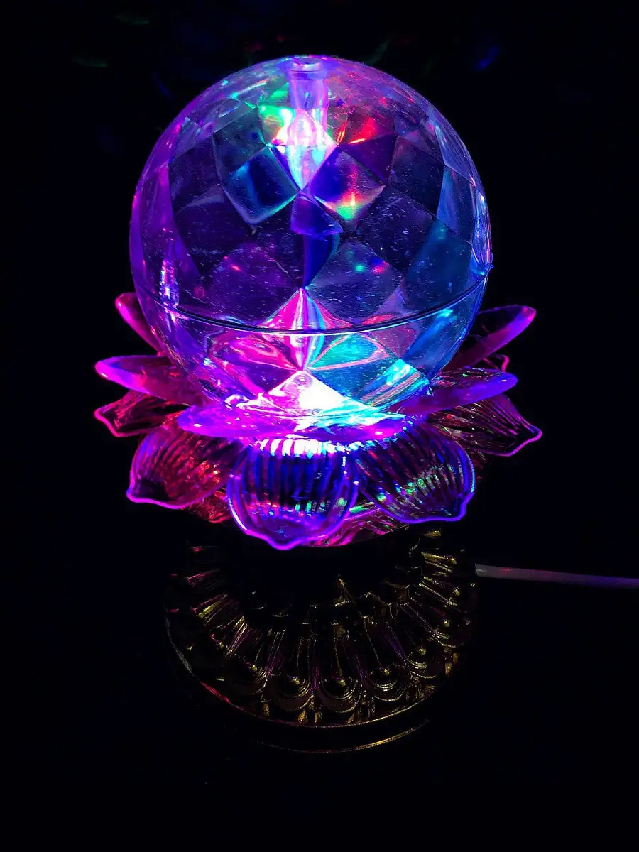 Шар-цветок на подставке LED