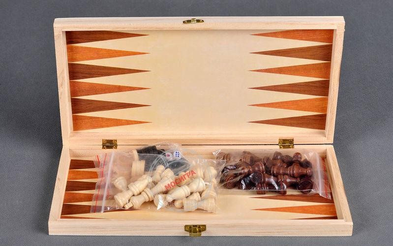 Настольная игра 3 в 1 Шахматы, Шашки, Нарды (деревянные )