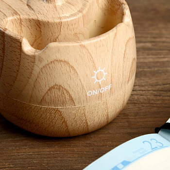 Настольная светодиодная лампа с подставкой для телефона