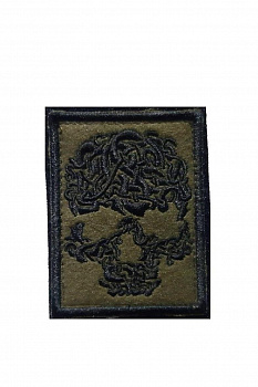 00048611 Нашивка на липучке Череп из узоров, 6х8 см