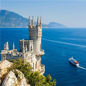 Алмазная мозаика картина стразами Крепость на фоне моря, 30х30 см Алмазная мозаика картина стразами Крепость на фоне моря, 30х30 см