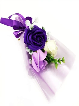 00012905 Подарочное мыло в виде букета роз в пластиковой упаковке Especially for You, 28 см