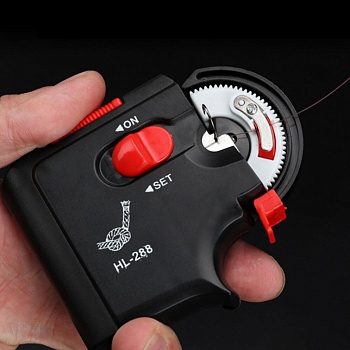 Портативное устройство для намотки лески на рыболовный крючок, 8х7х1,5 см Портативное устройство для намотки лески на рыболовный крючок, 8х7х1,5 см